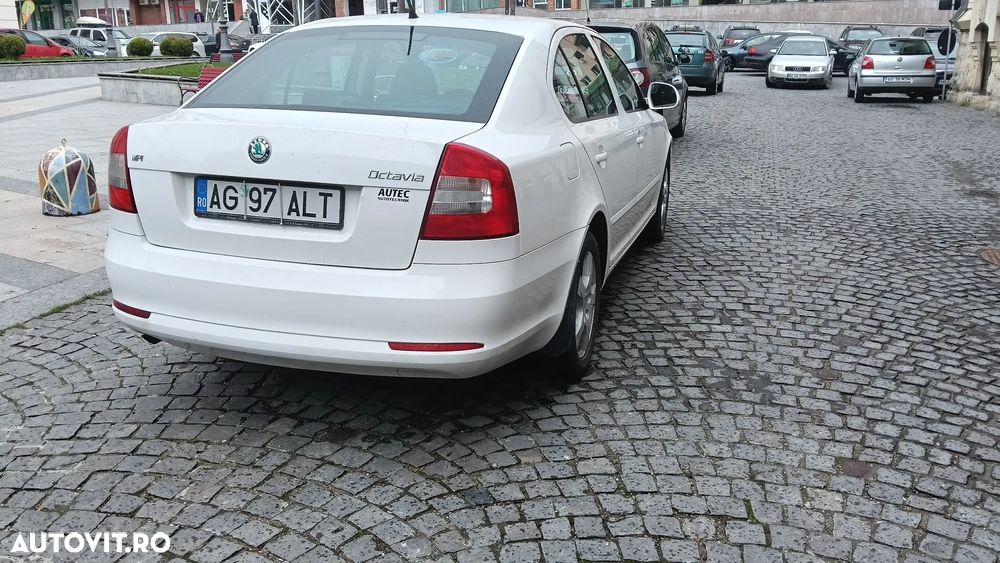 Skoda Octavia - 2