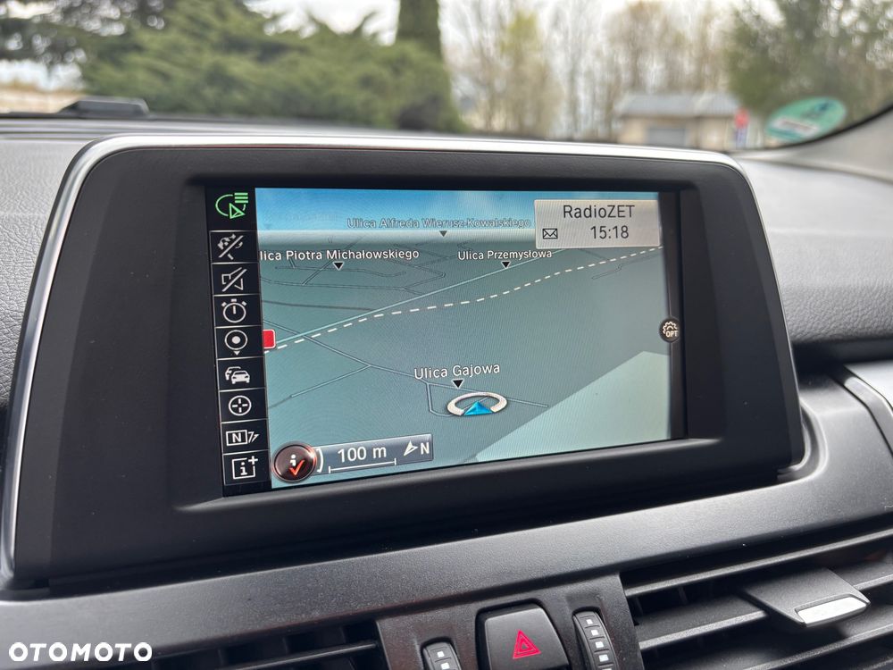 BMW Seria 2 218d Sport-Aut Advantage - 21