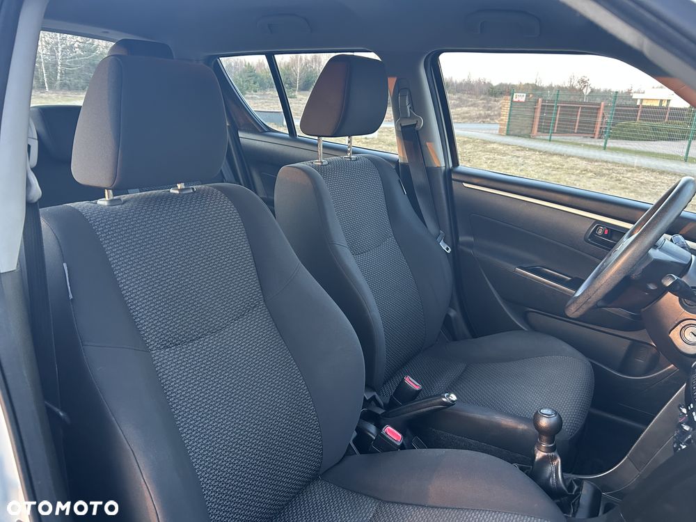 Suzuki Swift 1.2 Club - 15