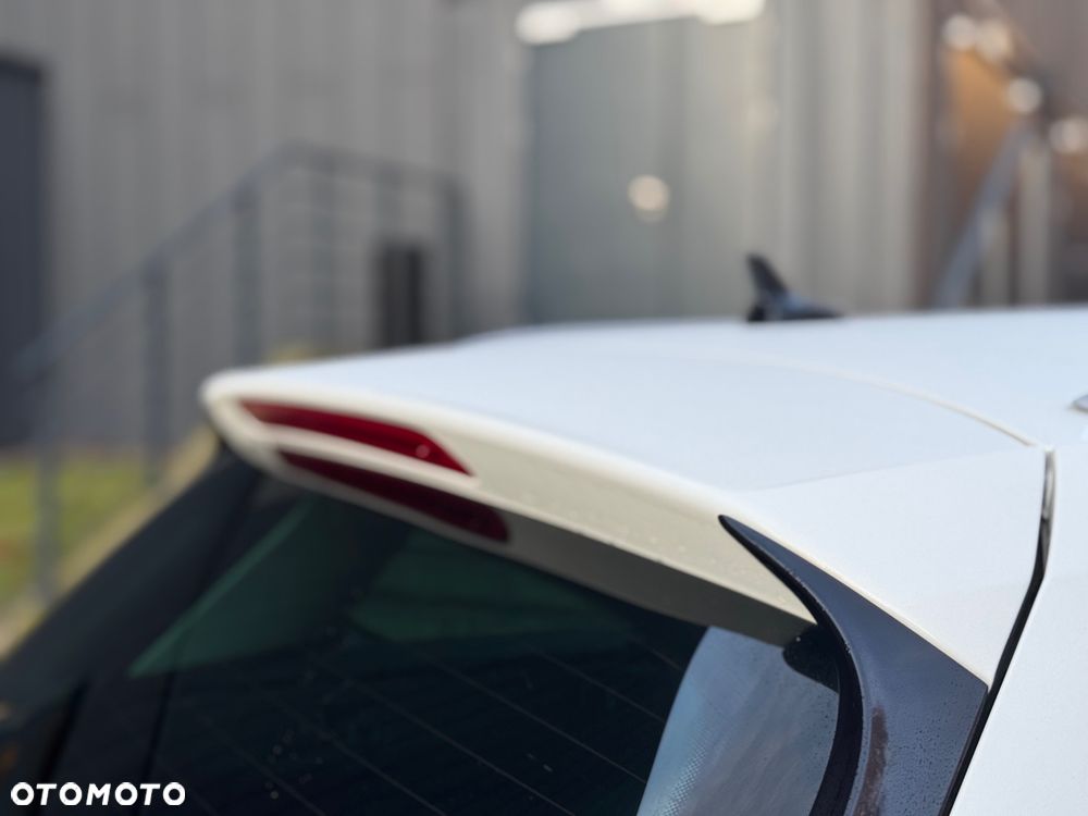 Volkswagen Passat 2.0 TDI SCR DSG Highline - 16