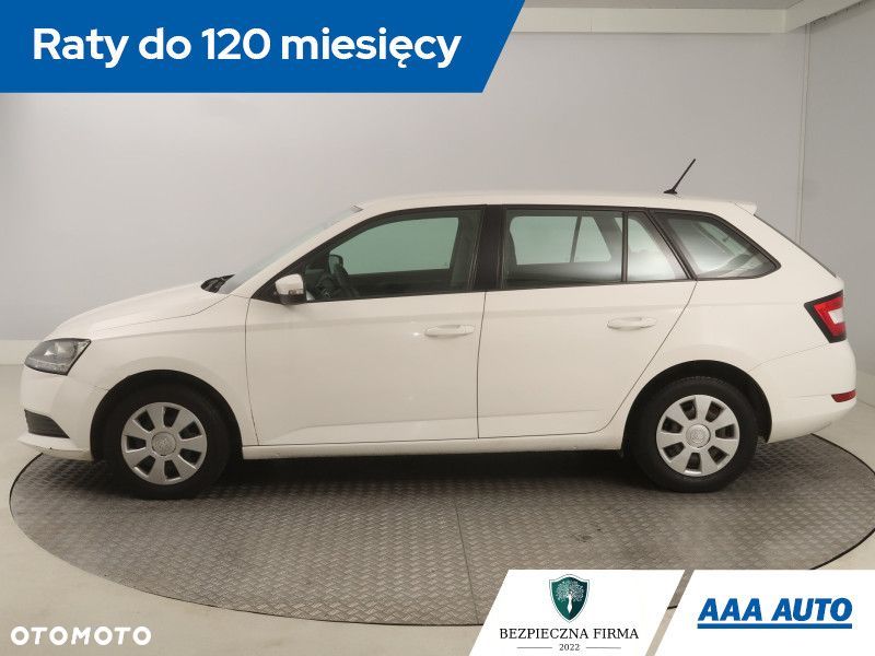 Skoda Fabia - 4