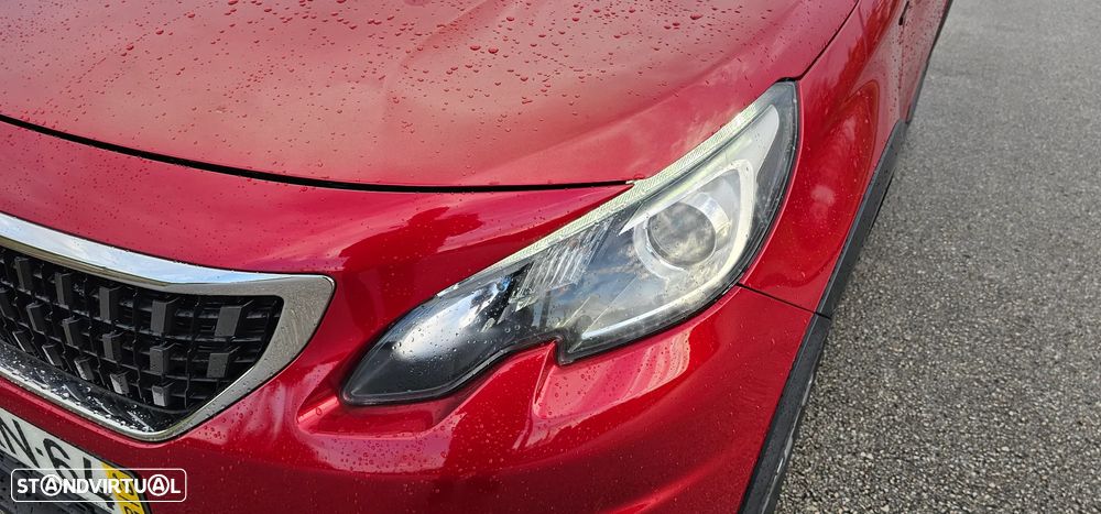 Peugeot 2008 1.5 BlueHDi Signature - 10