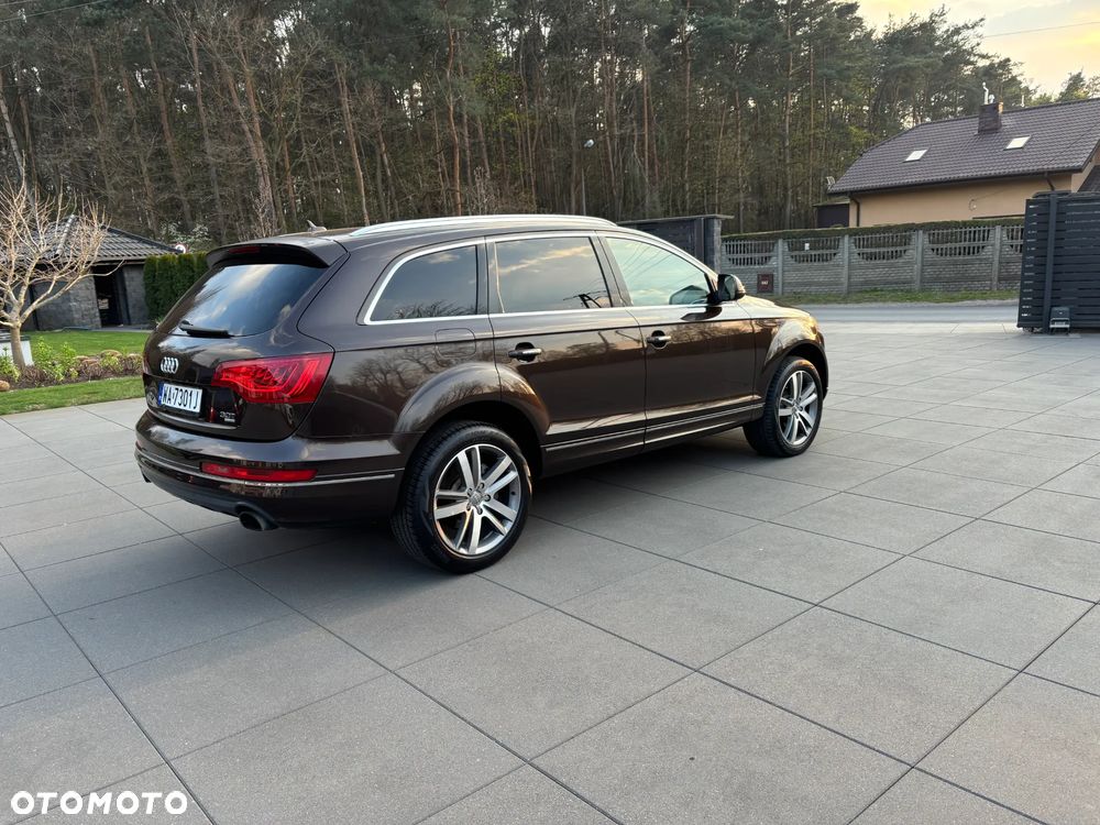 Audi Q7 - 7