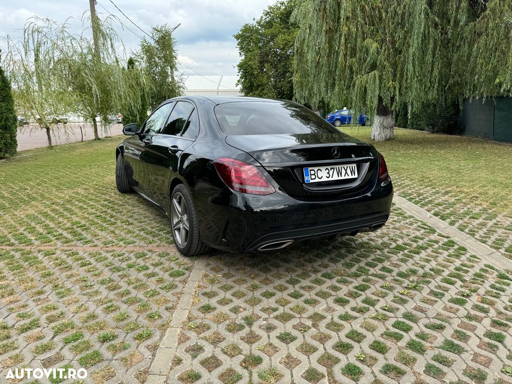 Mercedes-Benz C 250 7G-TRONIC AMG Line - 7