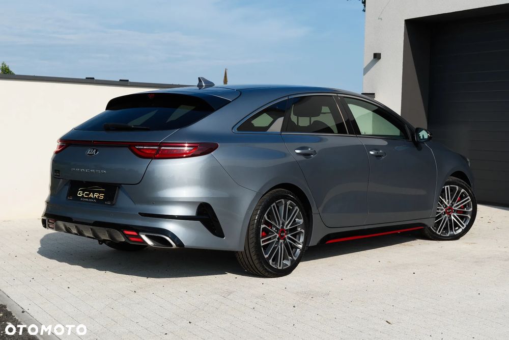 Kia ProCeed 1.6 T-GDI GT DCT - 18