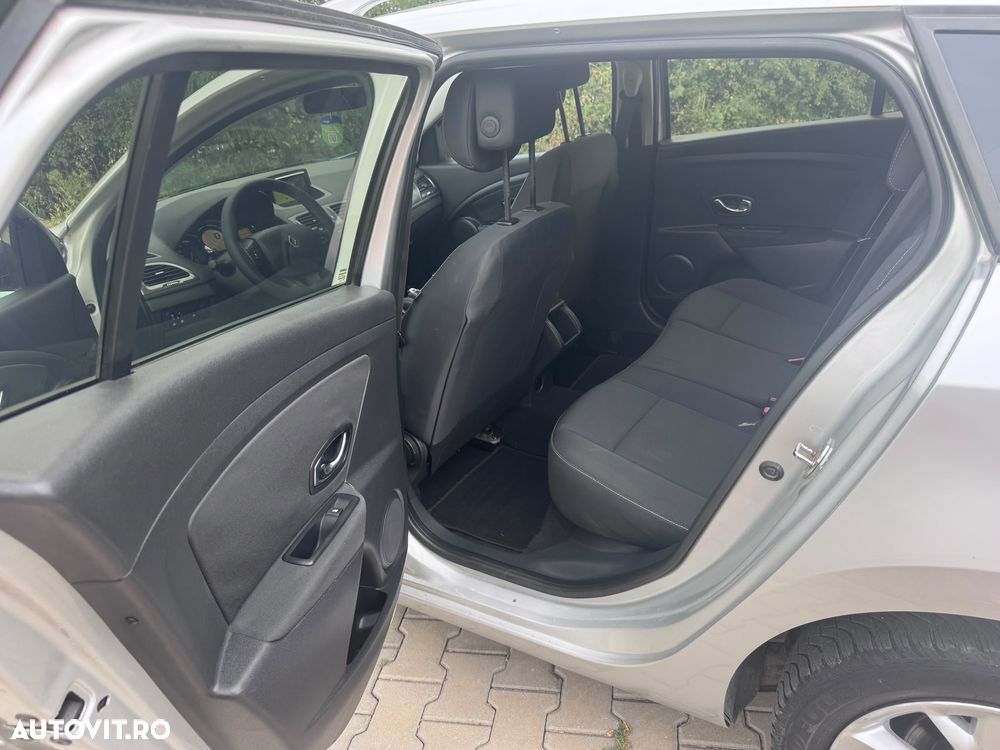 Renault Megane dCi 110 FAP LIMITED - 13