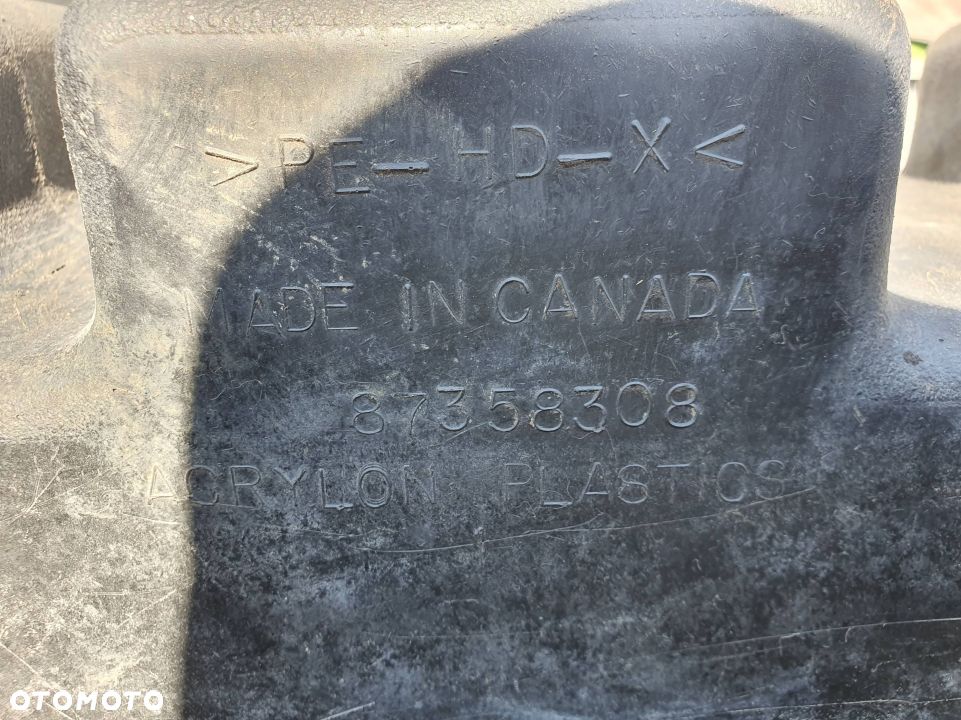 ZBIORNIK PALIWA CASE MAGNUM 280 LEWY - 5