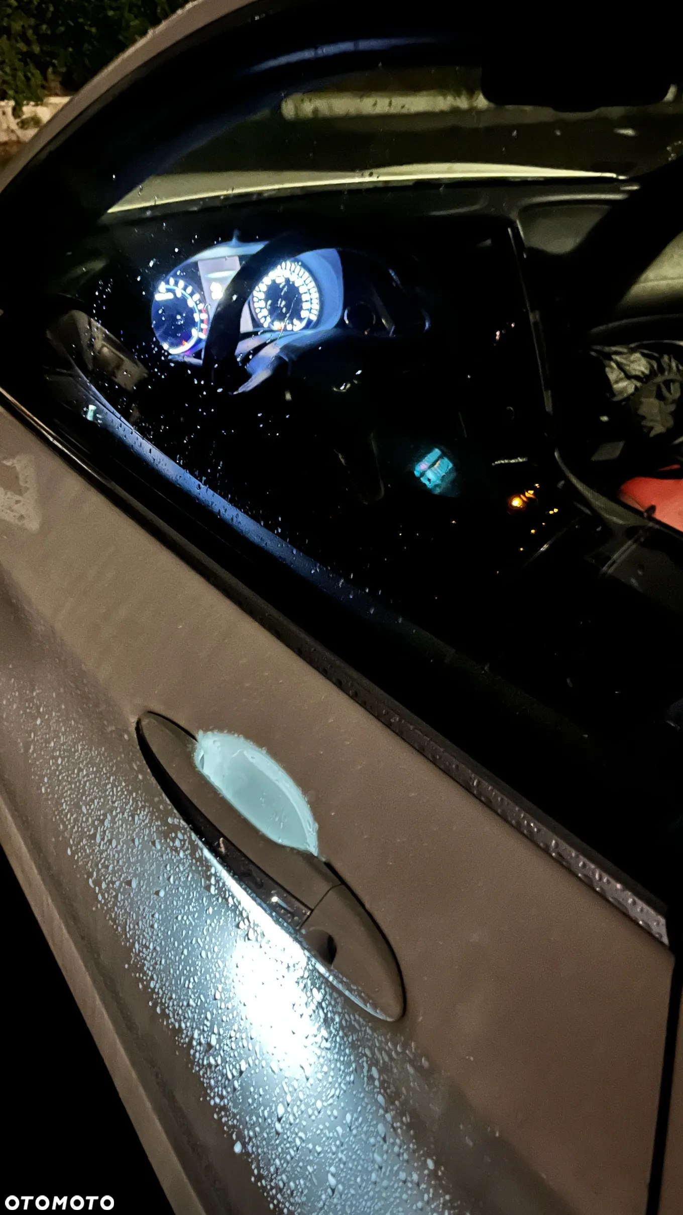 Infiniti Q60 2.0t Sport - 13