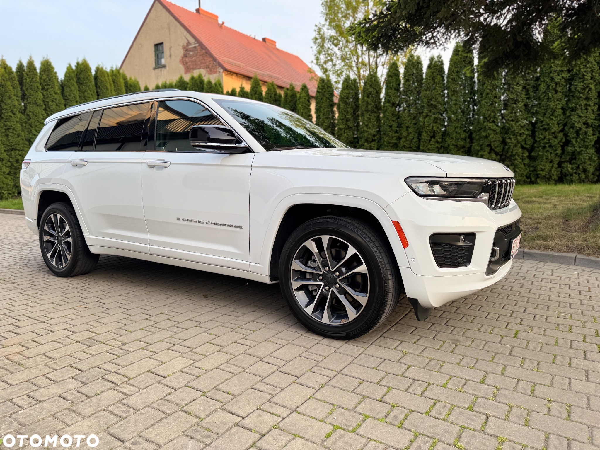 Jeep Grand Cherokee - 4