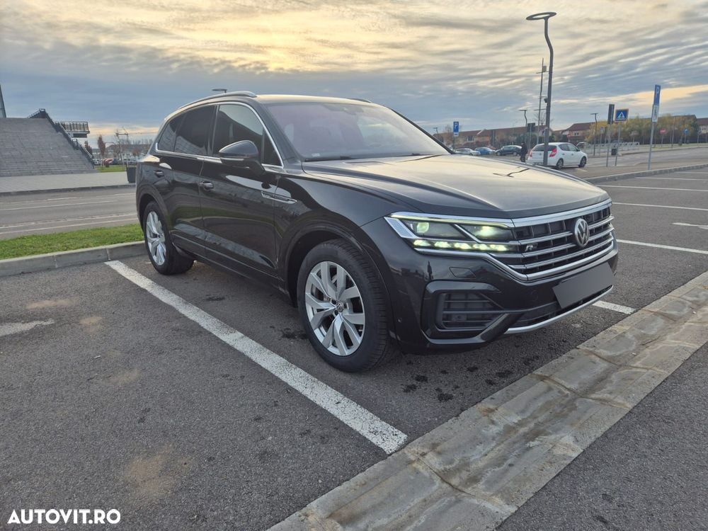 Volkswagen Touareg 3.0 V6 TDI SCR 4Motion Automatik R-Line - 1
