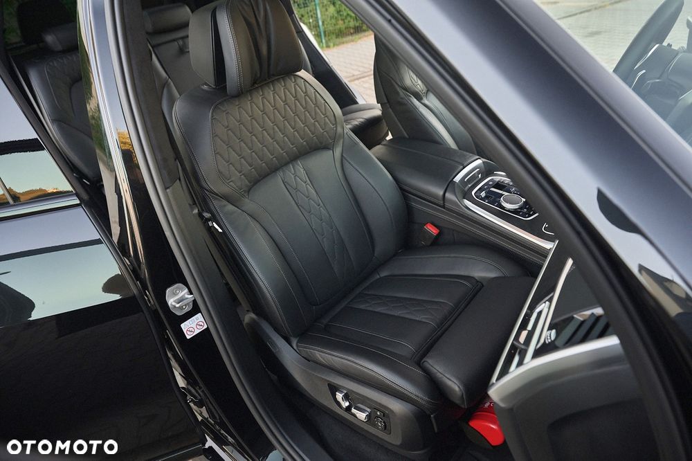 BMW X7 xDrive40i sport - 18