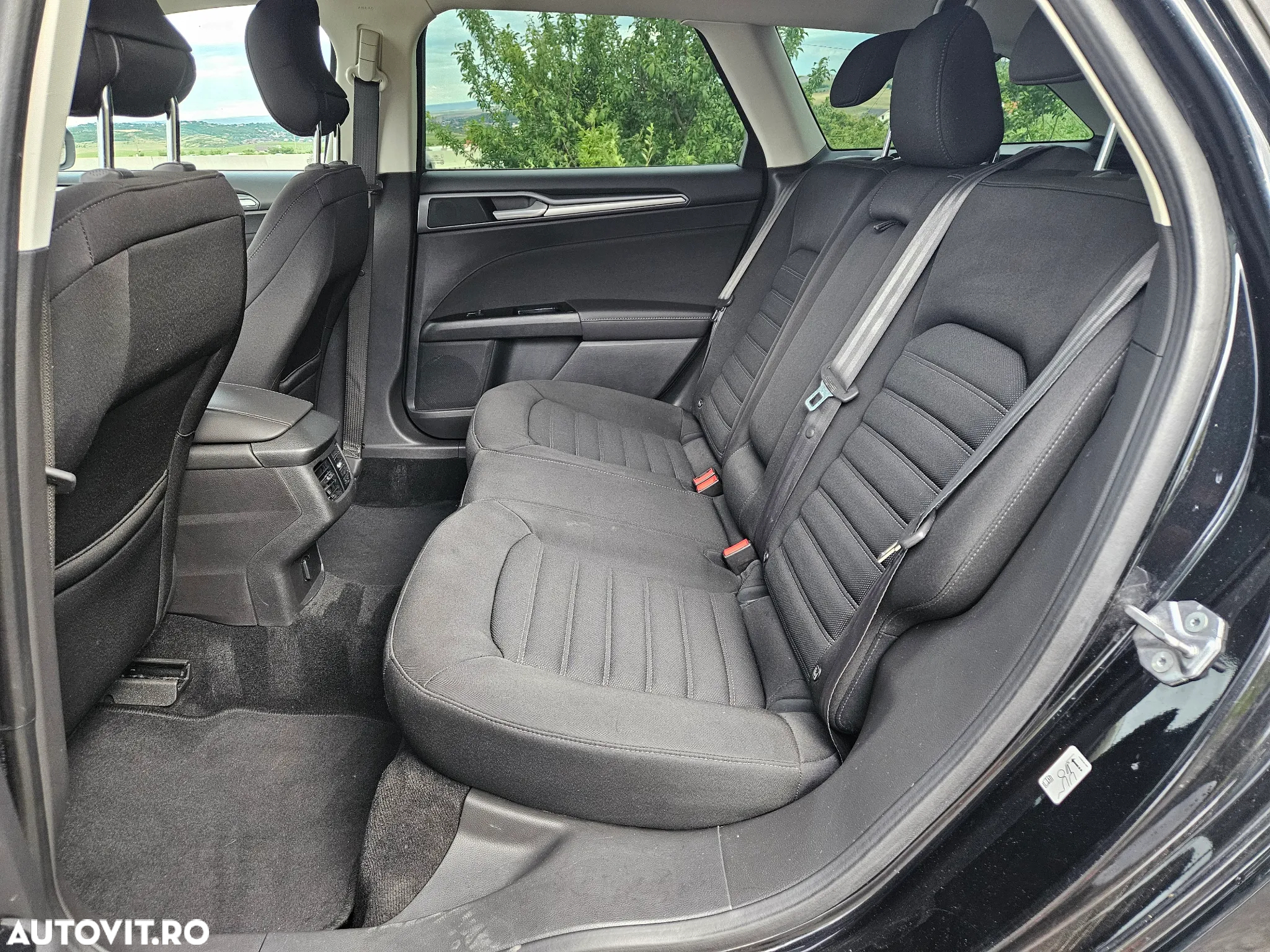 Ford Mondeo 1.6 TDCi Trend - 8