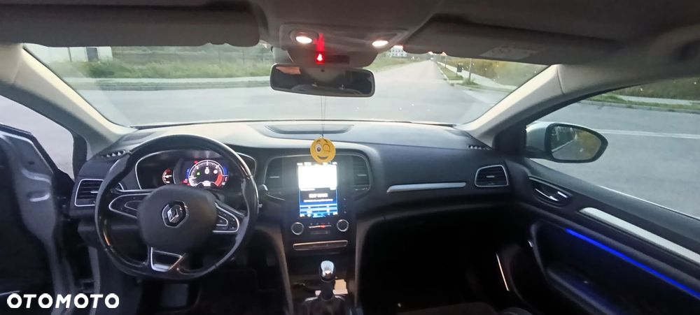 Renault Megane 1.5 Blue dCi Intens - 12