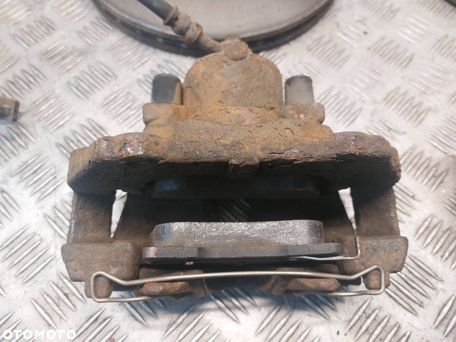 TARCZE HAMULCOWE PRZÓD + ZACISKI OPEL MERIVA A 1.6 16V FN357/25 - 5