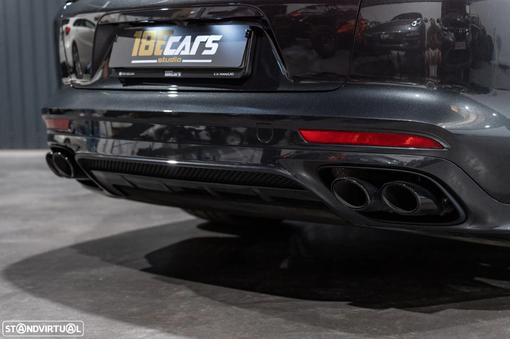 Porsche Panamera Sport Turismo 4 E-Hybrid Platinum Edition - 52