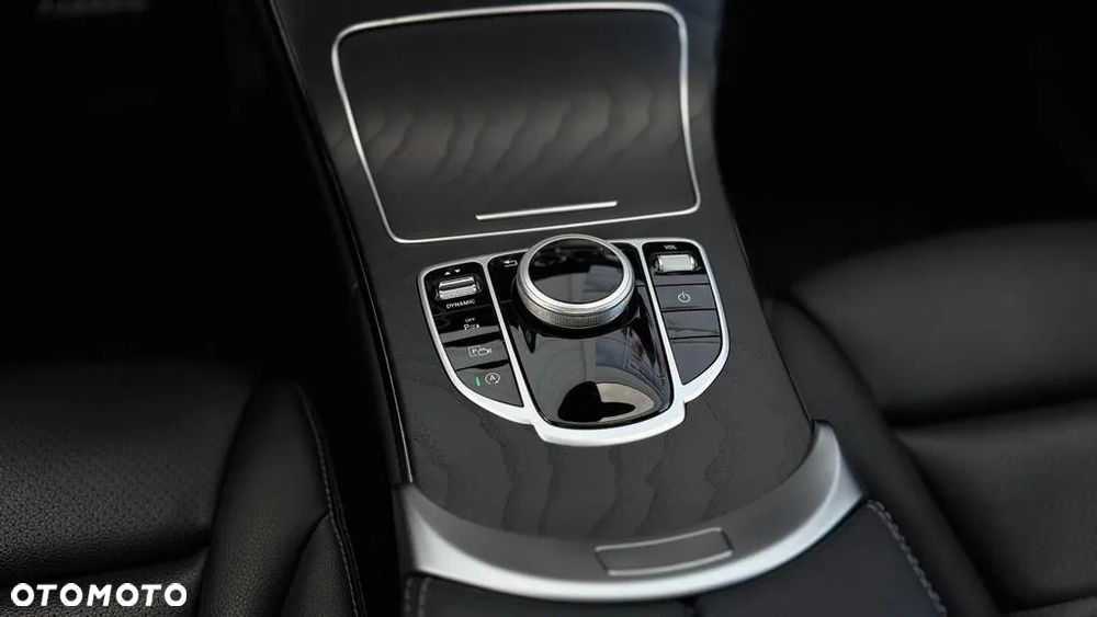 Mercedes-Benz Klasa C - 9