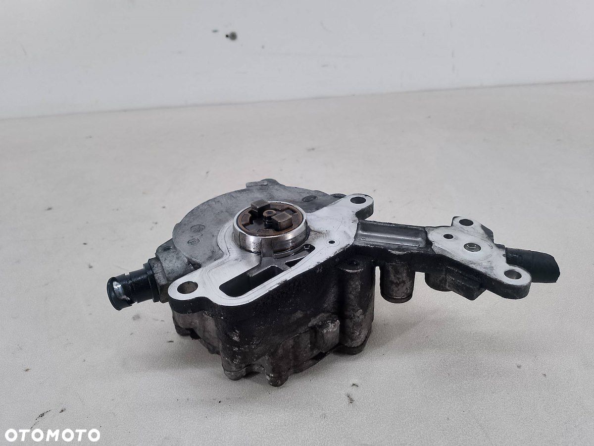 POMPA VACUM SKODA OCTAVIA II 038145209C 1.9 TDI - 1