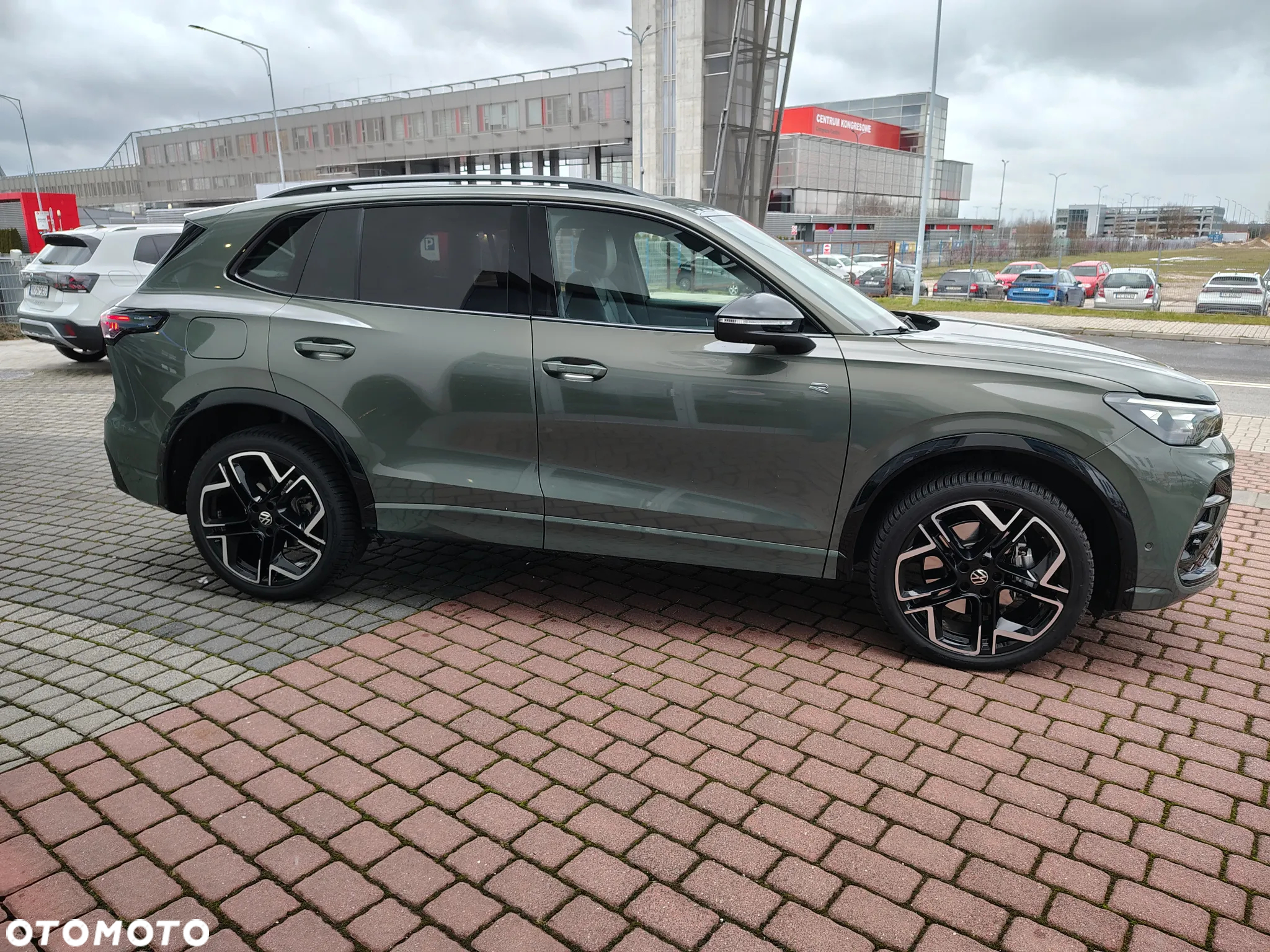 Volkswagen Tiguan 2.0 TDI 4Mot R-Line DSG - 8