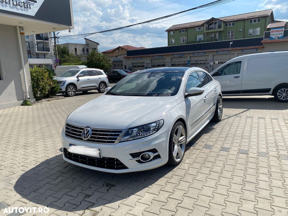 Volkswagen Passat CC - 1