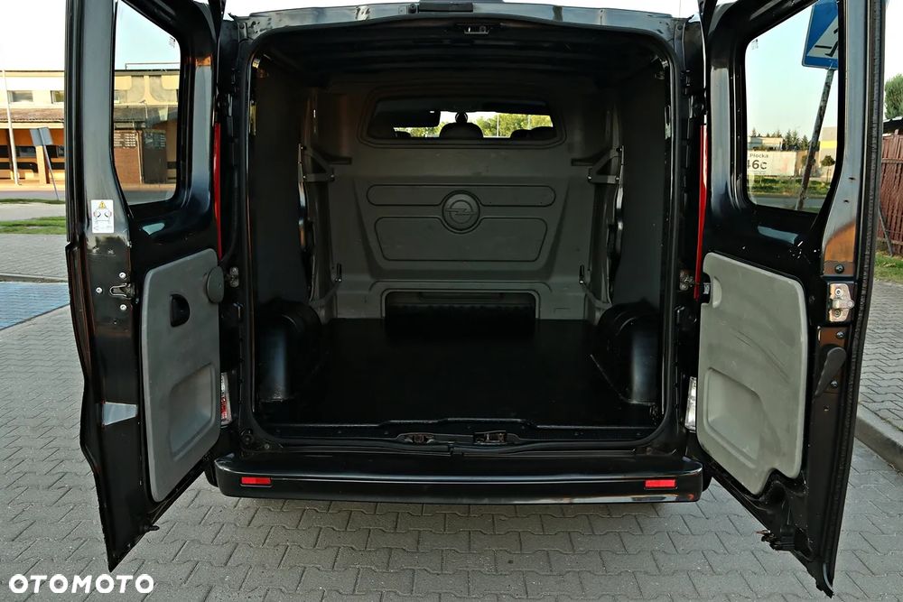 Opel Vivaro - 39