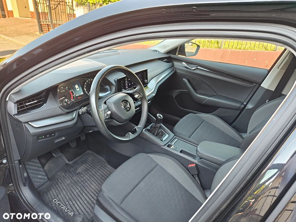 Skoda Octavia 1.5 TSI ACT Ambition - 15