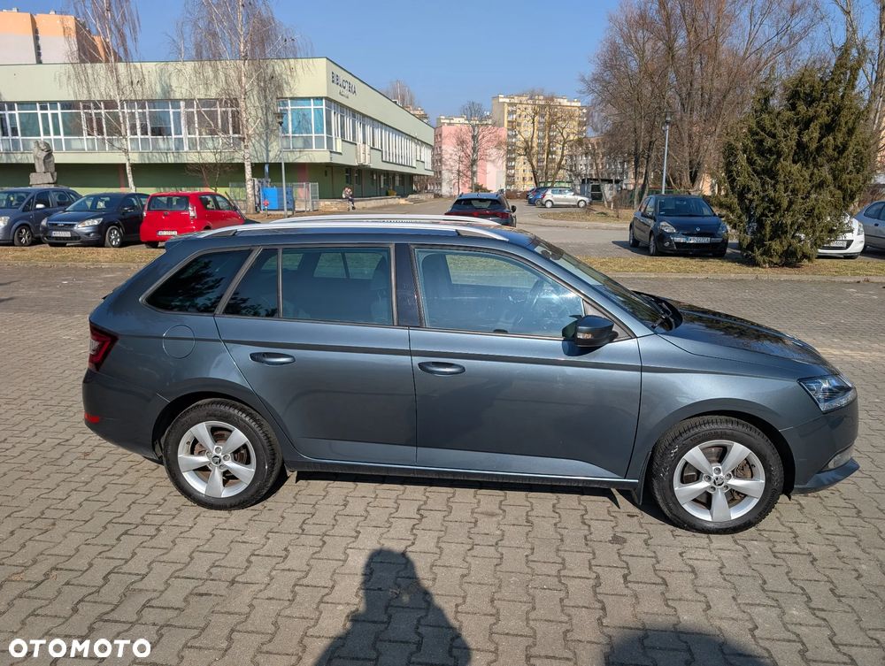 Skoda Fabia 1.0 TSI DSG Style - 11