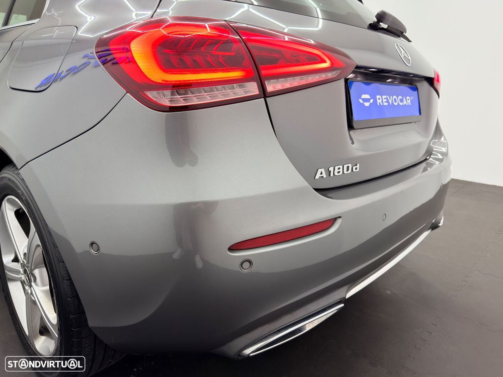 Mercedes-Benz A 180 d Progressive Aut. - 9