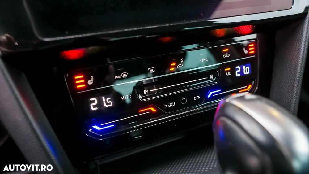 Volkswagen Passat 2.0 TDI DSG Highline - 17