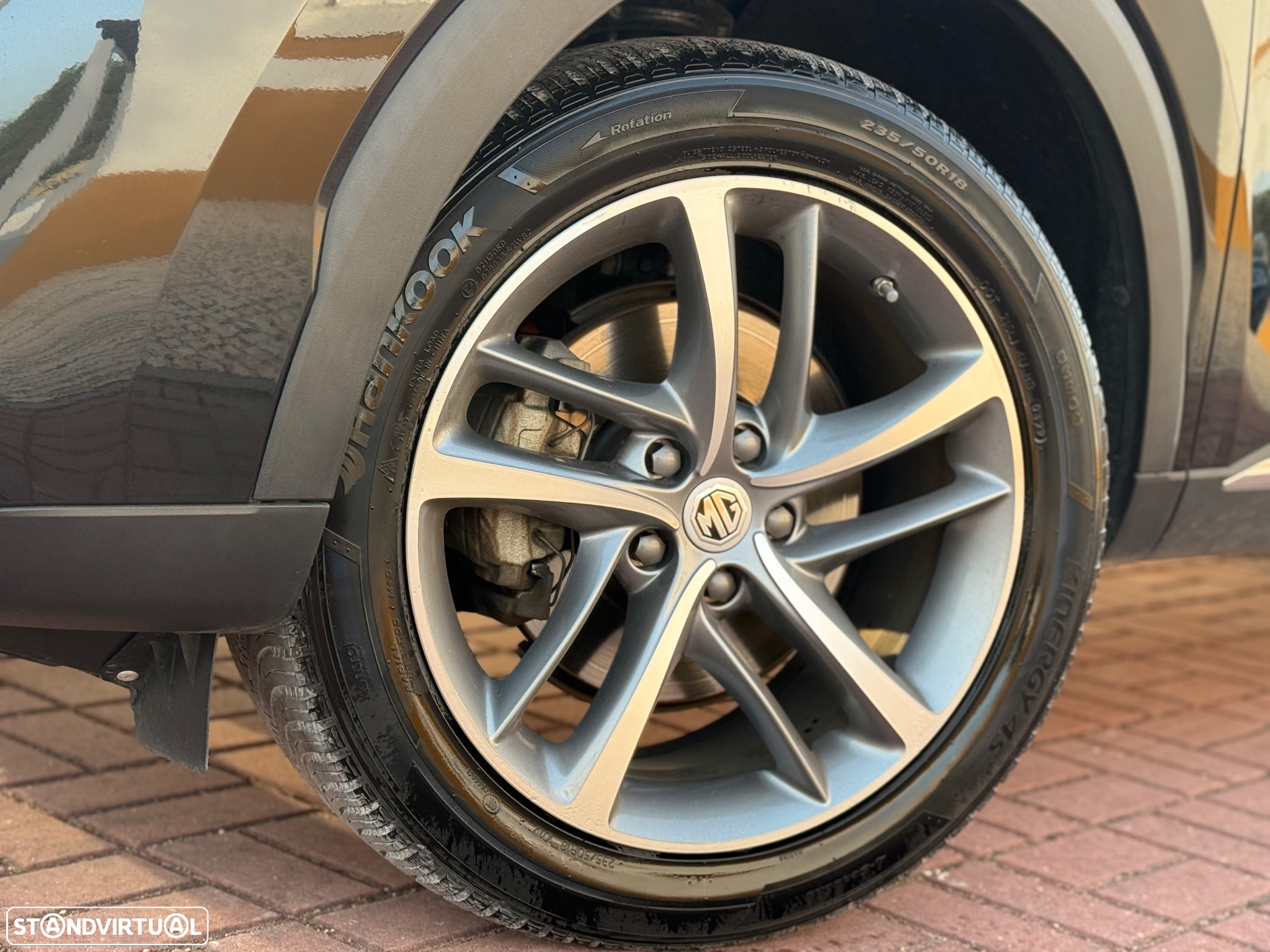 MG EHS 1.5 T-GDI Plug-in Hybrid Luxury - 10