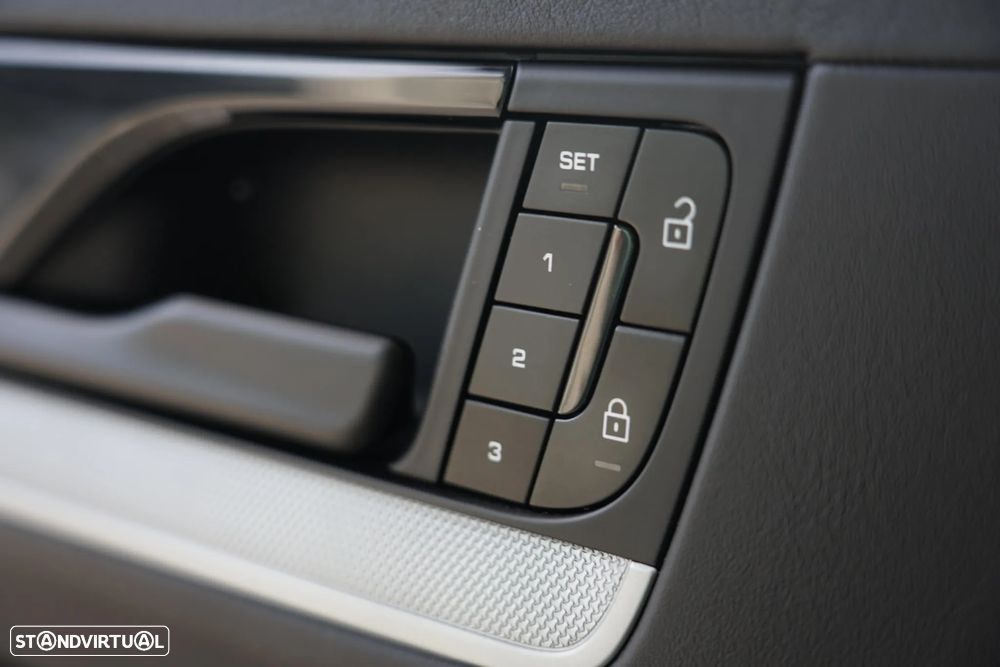 Porsche Cayenne S E-Hybrid - 25