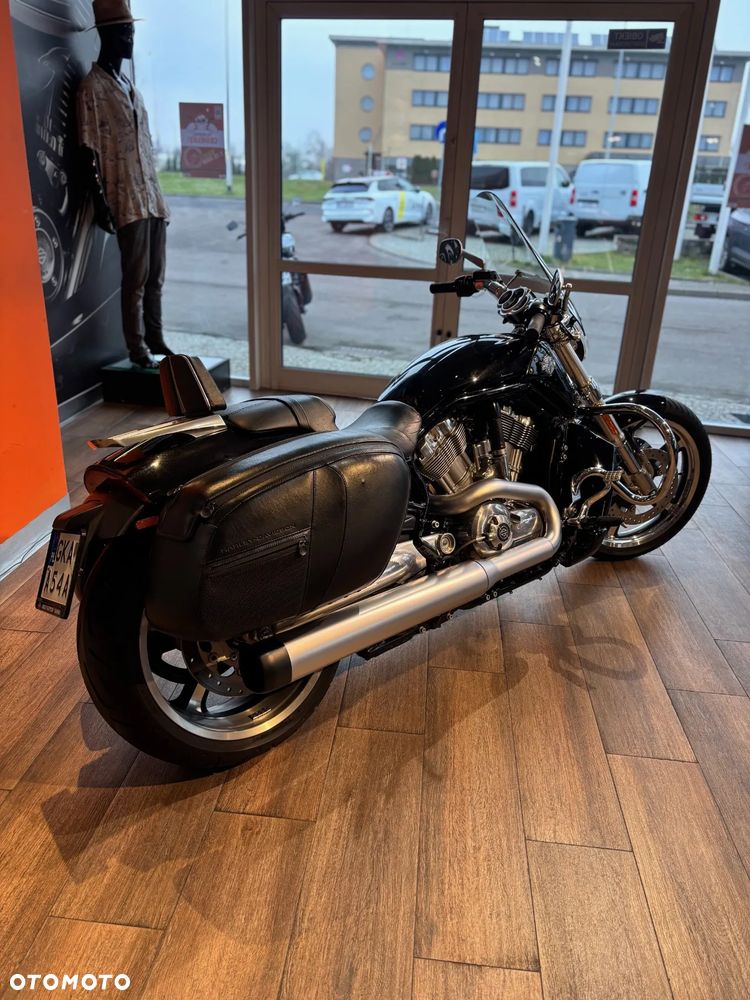 Harley-Davidson V-Rod Muscle - 2