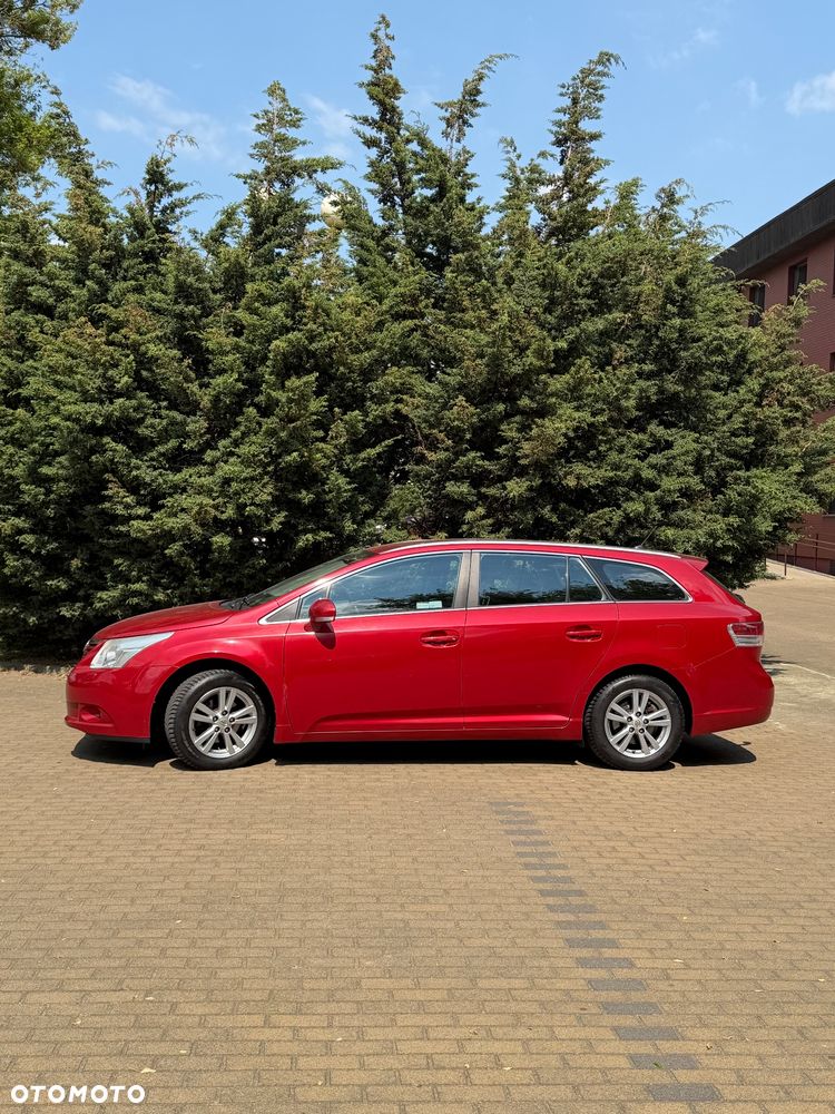 Toyota Avensis 1.8 Sol - 3