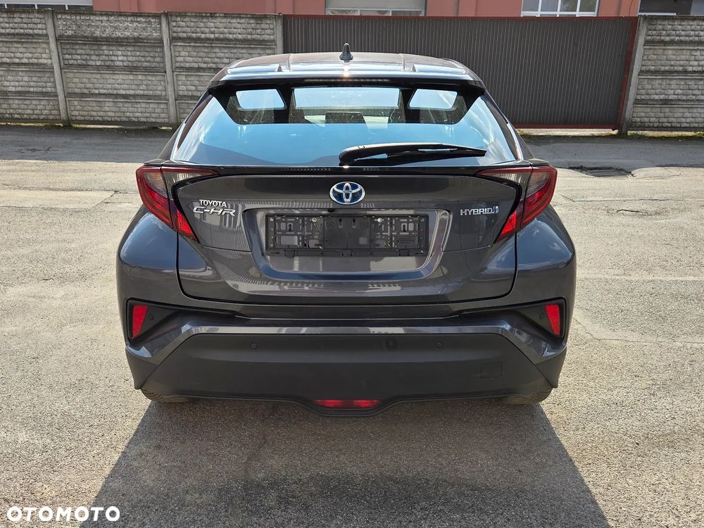 Toyota C-HR - 4