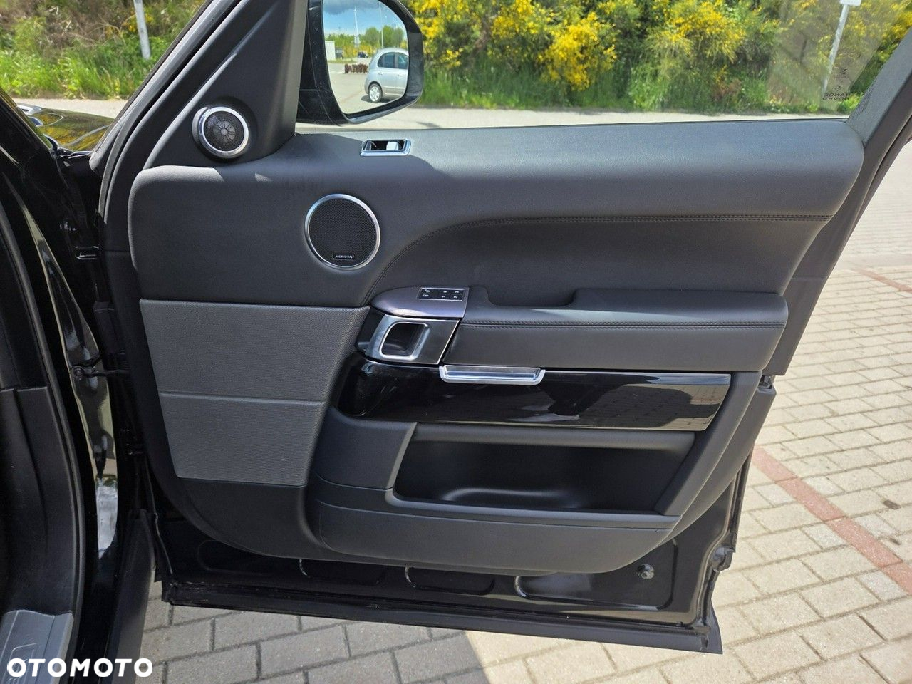 Land Rover Range Rover Sport - 17