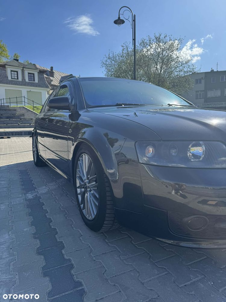 Audi A4 Avant - 2