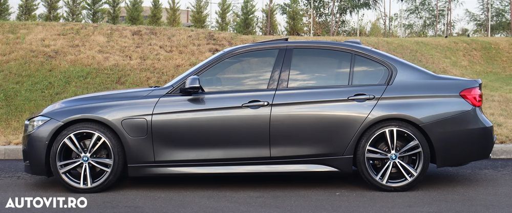BMW Seria 3 330e iPerformance M Sport - 6