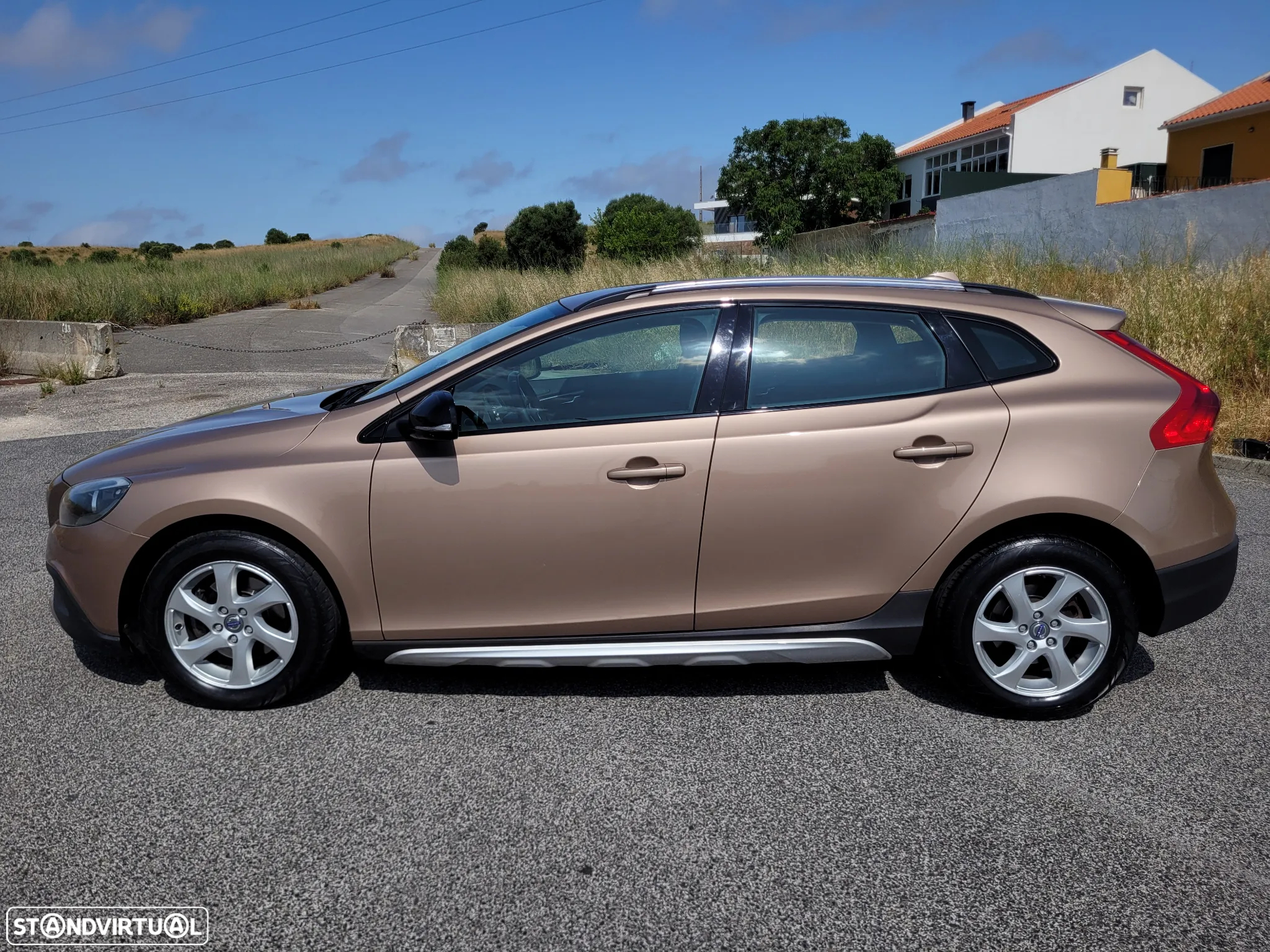 Volvo V40 Cross Country 1.6 D2 VOR - 5