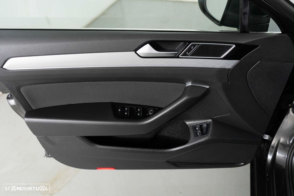 VW Passat Variant 1.4 TSI GTE Plug-in - 19