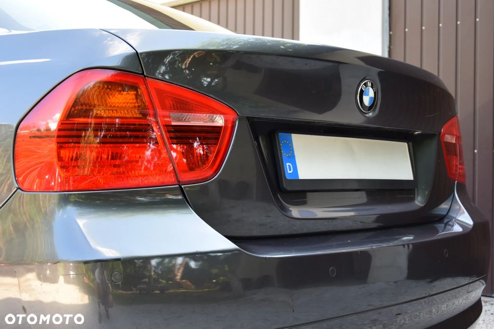 BMW Seria 3 - 15