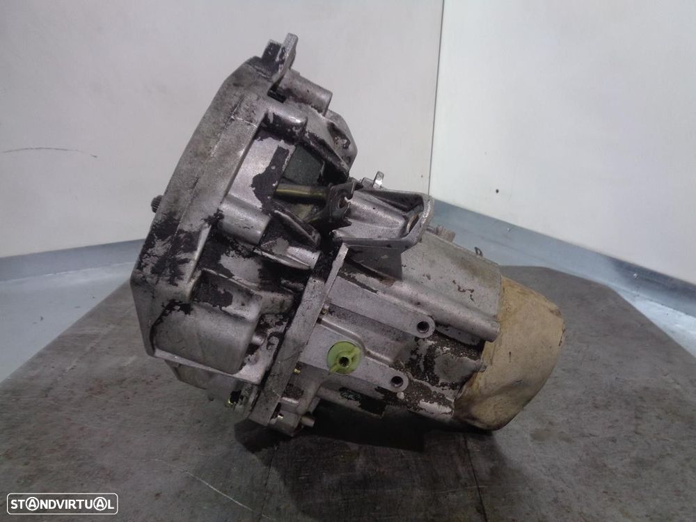 CAIXA VELOCIDADES RENAULT EXPRESS FURGÃO 1994 - 3