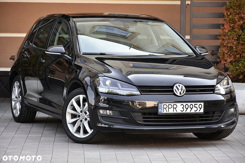 Volkswagen Golf 1.6 TDI DPF BlueMotion - 1