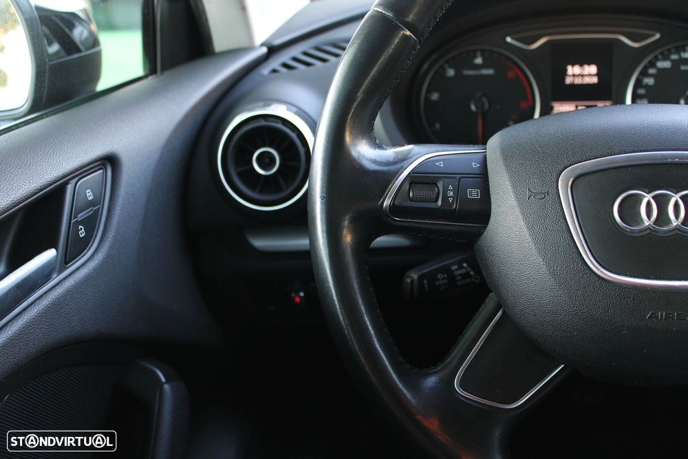 Audi A3 Limousine 1.6 TDI Sport - 12