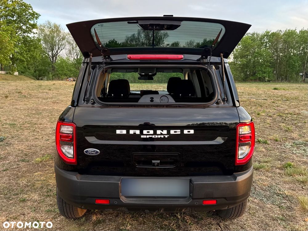 Ford Bronco - 6