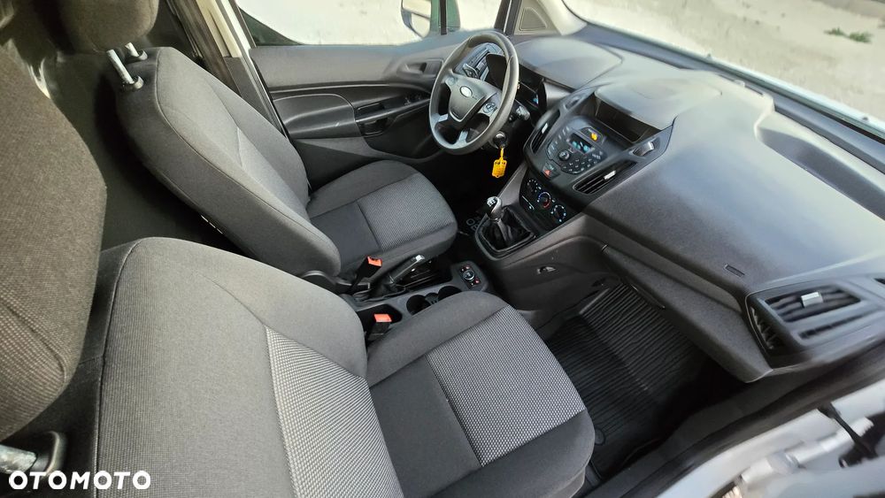 Ford Transit Connect - 15