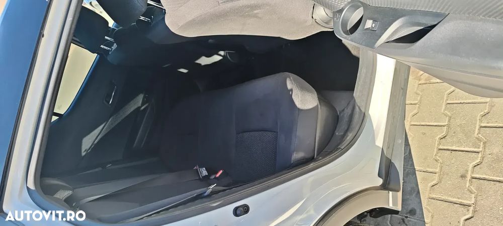 Toyota C-HR 1.8 HSD 122 CP 4x2 CVT C-ult Style bi-tone - 7