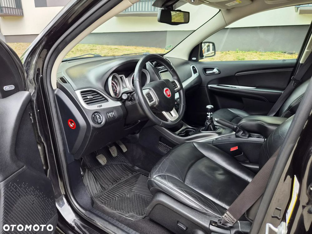 Fiat Freemont 2.0 Multijet Urban - 24