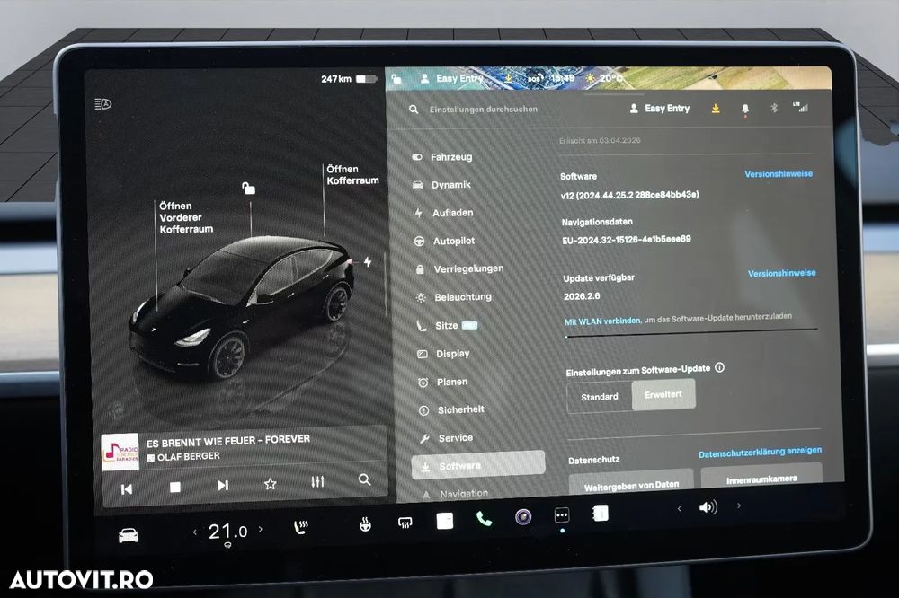 Tesla Model Y Long Range Dual Motor AWD - 21