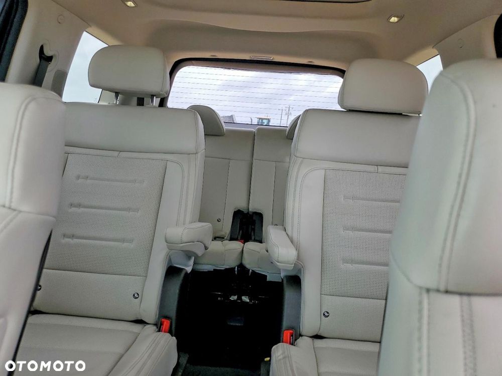 Hyundai Santa Fe 1.6 Plugin-Hybrid 4WD Blackline - 9