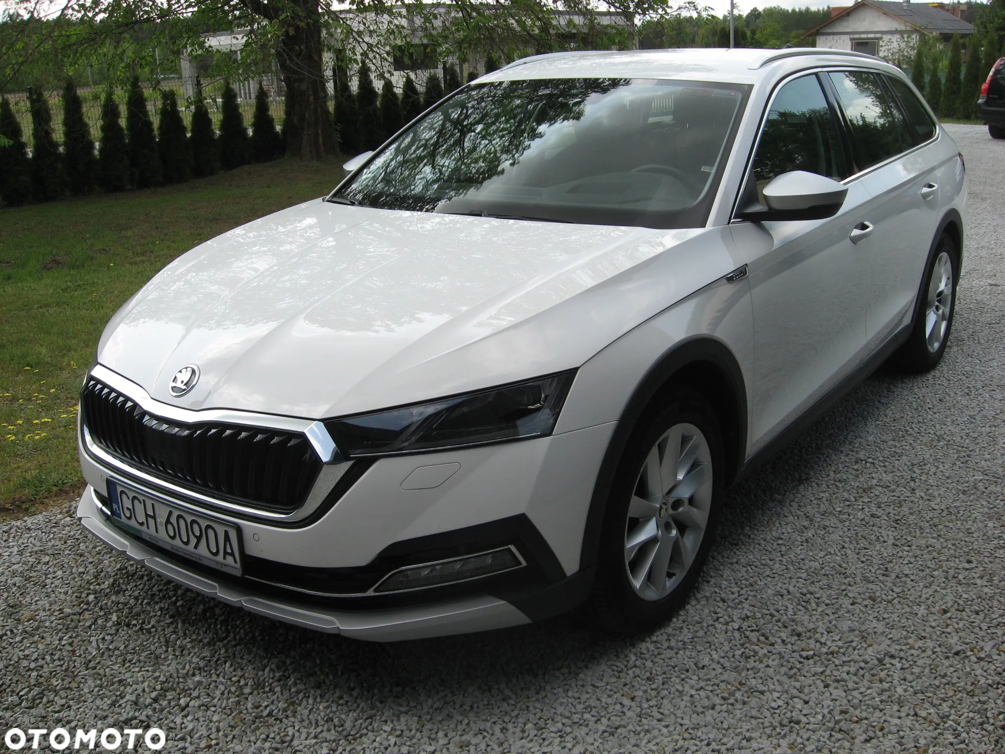 Skoda Octavia 2.0 TDI 4x4 Scout DSG - 6