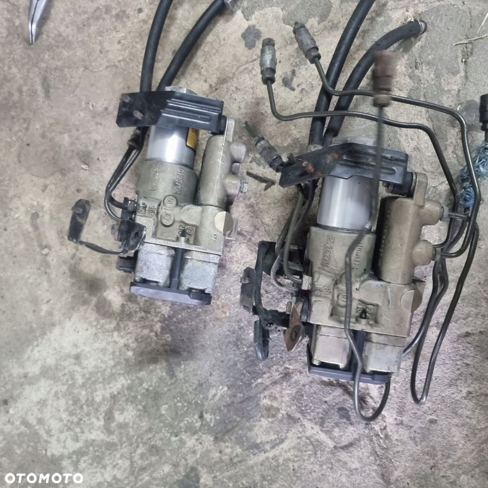 ABS/ASC  T POMPA ABS BMW 8 E31 850i 0265202103 - 2